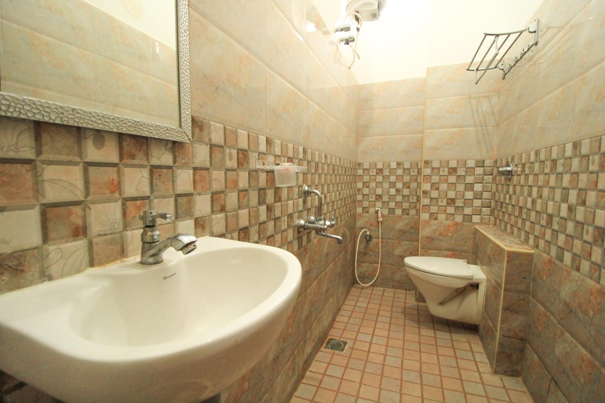 Bouvana Residency ポンディシェリ エクステリア 写真